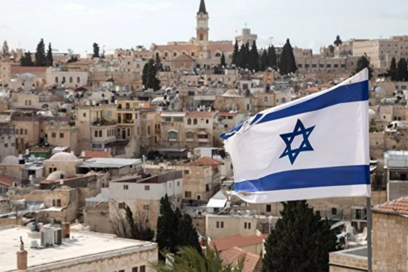 Rumıniya İsraildəki səfirliyini Qüdsə köçürür