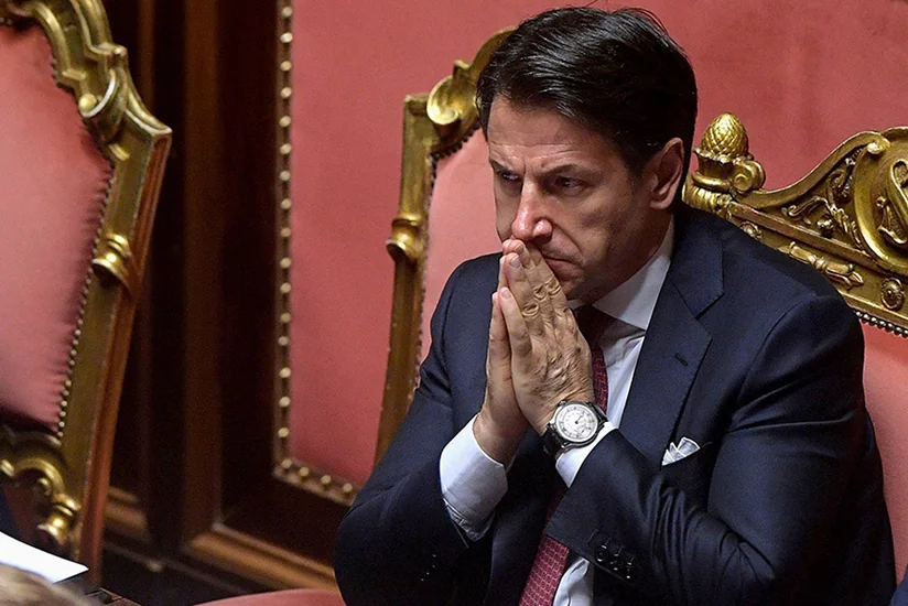 İtaliyanın baş naziri istefa verəcək