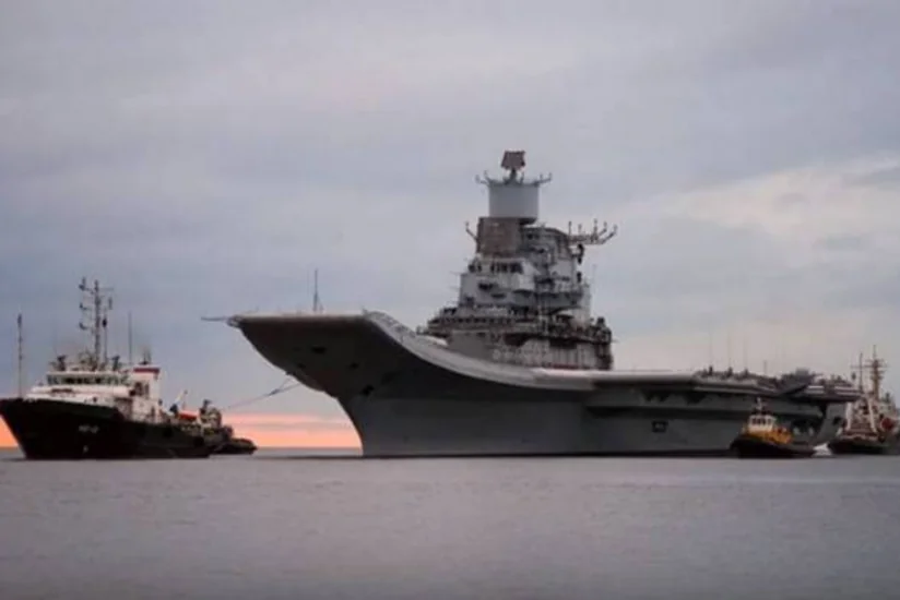 ВМС Индии выделили до 10 кораблей для предотвращения атак на суда в Аравийском море