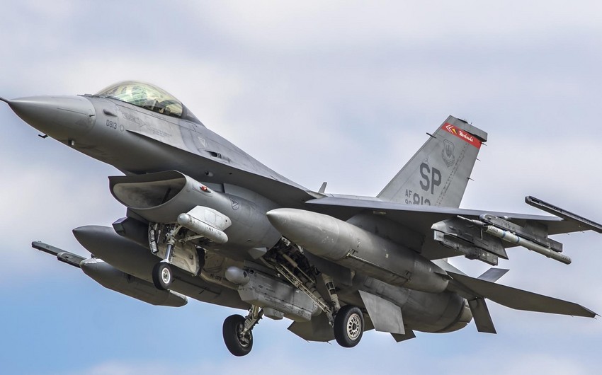 KİV: Ağ ev Konqresdən “F-16” qırıcılarının Türkiyəyə satılması üçün icazə istəyir