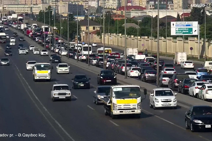 Bakının bir sıra yollarında tıxac müşahidə edilir