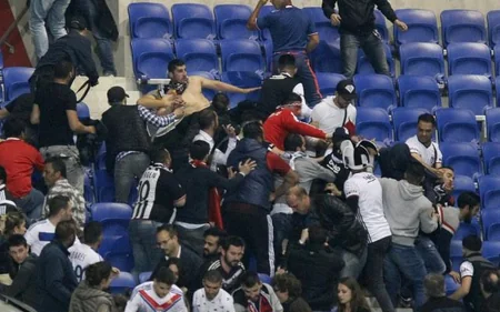 Lion - Beşiktaş matçı nəzərdə tutulduğu vaxtdan 45 dəqiqə sonra start götürüb - VİDEO - YENİLƏNİB