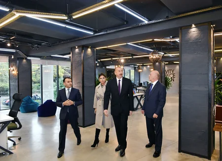Prezident İlham Əliyev Bakıda Elektron Hökumətin İnkişafı Mərkəzinin inzibati binasının açılışında iştirak edib - YENİLƏNİB