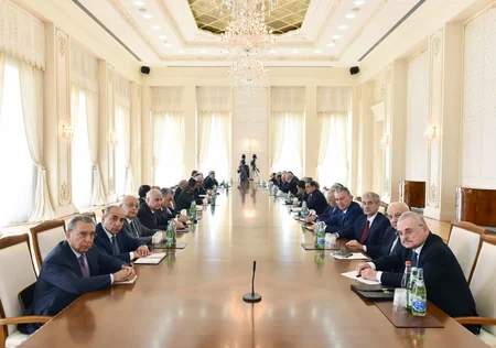 Prezident İlham Əliyevin sədrliyi ilə Nazirlər Kabinetinin iclası keçirilib