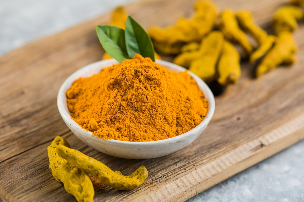 Azerbaijan restores turmeric imports from Pakistan
