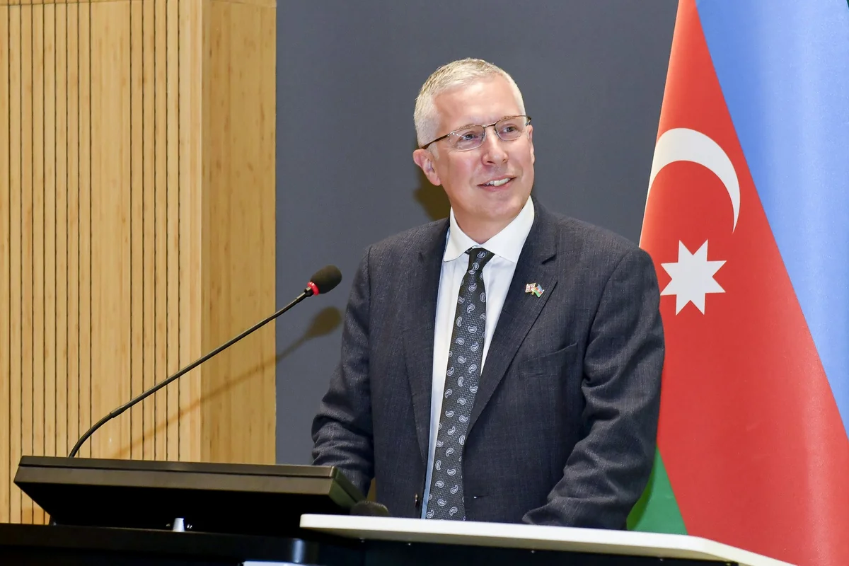 UK and Azerbaijan discuss boosting strategic investments