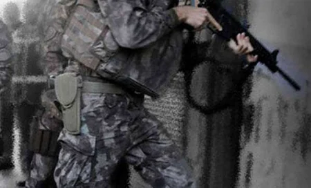 İstanbul polisi 12 saatlıq irimiqyaslı axtarış-əməliyyat tədbiri keçirib