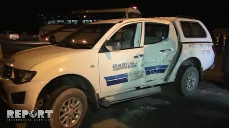 Kürdəmirdə Azərsuya məxsus avtomobil avtobusla toqquşub - FOTO - VİDEO - ƏLAVƏ OLUNUB
