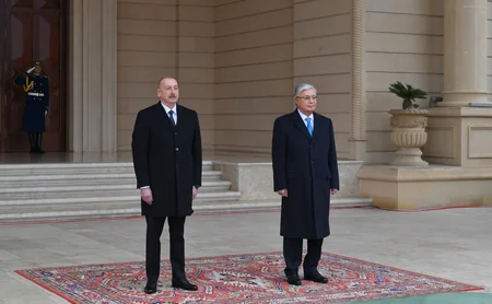 Qazaxıstan Prezidenti Kasım-Jomart Tokayevin rəsmi qarşılanma mərasimi olub - YENİLƏNİB