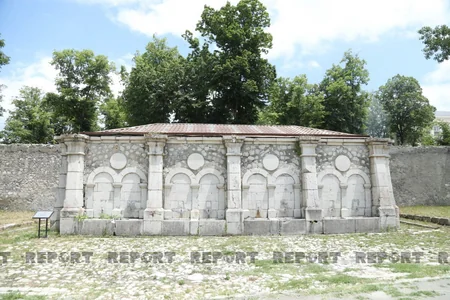 Зарубежные путешественники посетили Шушу