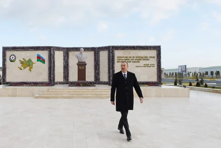 Ali Baş Komandan İlham Əliyev yeni hərbi şəhərciyin açılışında iştirak edib - YENİLƏNİB