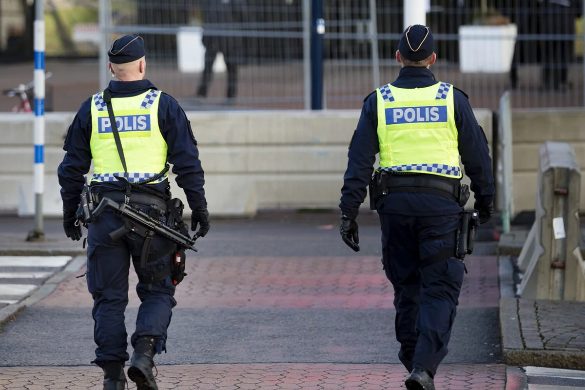 Swedish security service says threat level still high