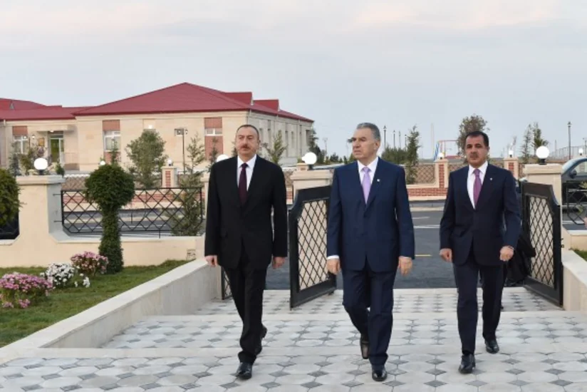 ​Azərbaycan Prezidenti Gəncədə məcburi köçkün ailələri üçün salınan yeni qəsəbənin açılışında iştirak edib