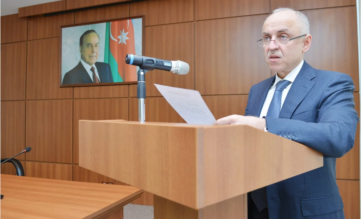 Qeydiyyat və notariat baş idarəsində əməliyyat müşavirəsi keçirilib