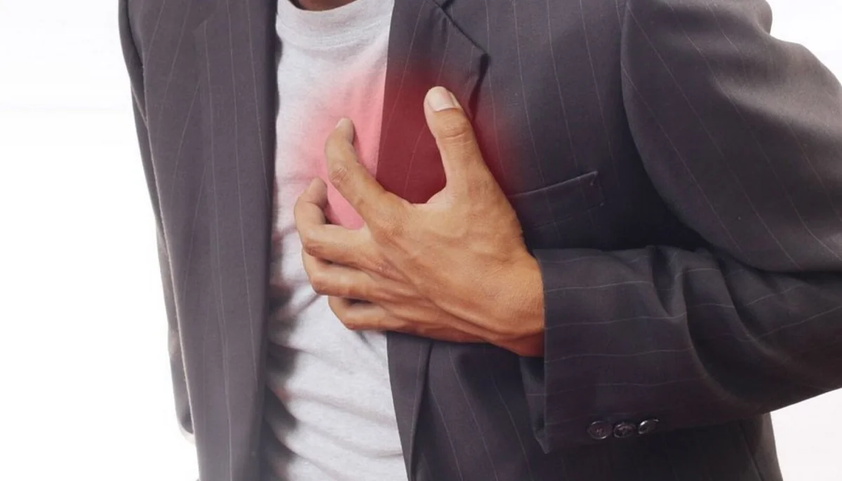Doctor reveals usually overlooked symptom of heart attack