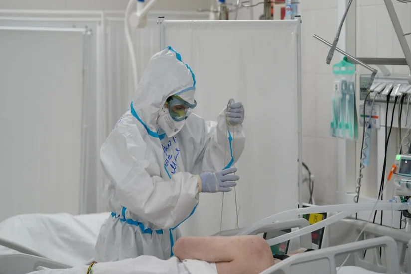 Словакия ввела ограничения из-за распространения омикрон-штамма