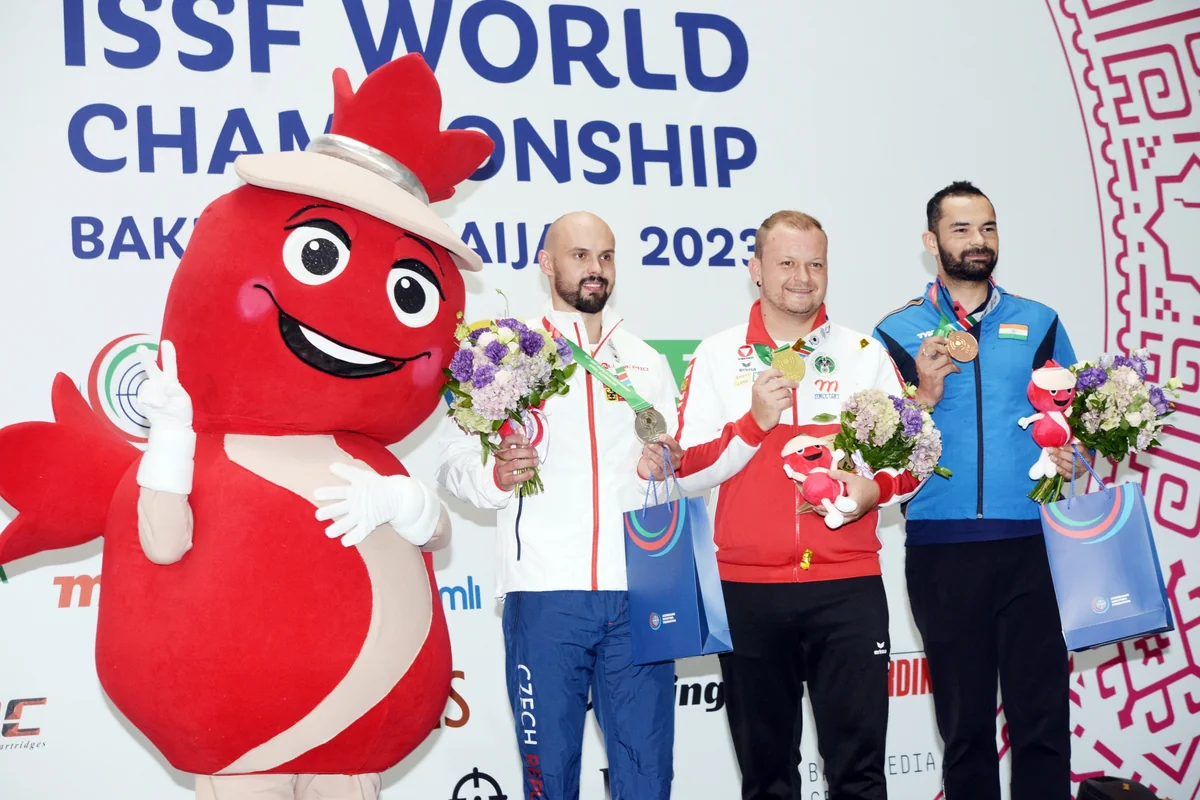 Австрийский стрелок завоевал золотую медаль на чемпионате мира в Баку