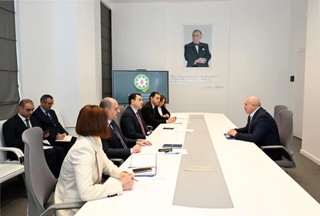 Adil Kərimli vətəndaş qəbulu keçirib