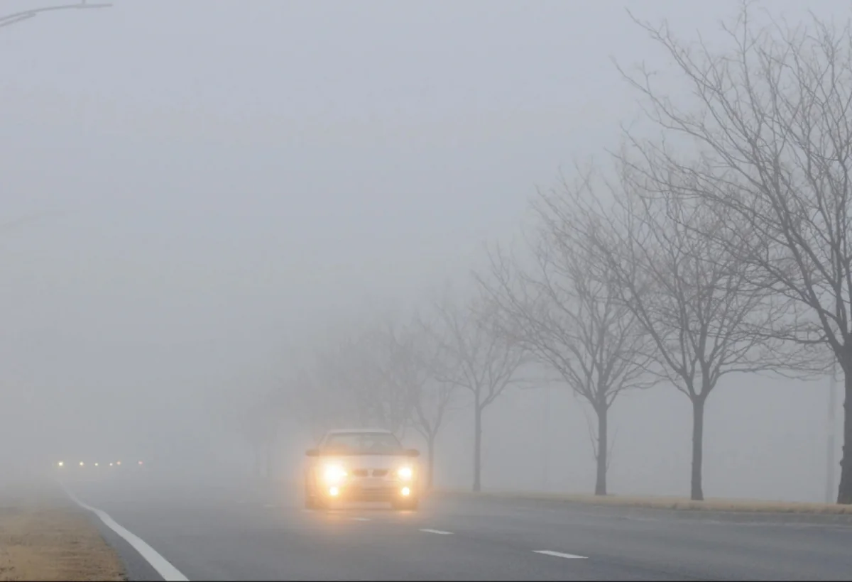 Bəzi ərazilərdə dumana görə görünüş məhdudlaşıb - FAKTİKİ HAVA