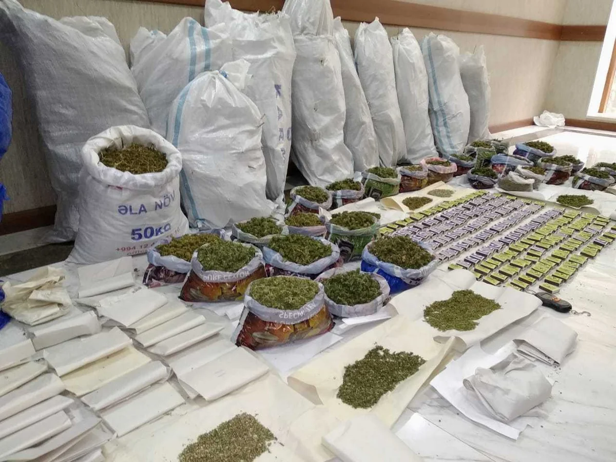 Polis əməliyyat keçirdi, keçmiş məhkum saxlanıldı