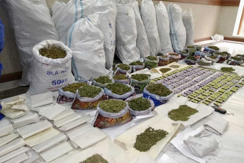 Polis əməliyyat keçirdi, keçmiş məhkum saxlanıldı
