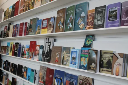 Azerbaijan attends International book fair in London