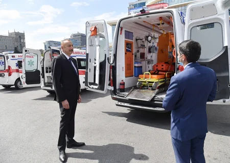 Prezidentin tapşırığı ilə Azərbaycana yeni təcili tibbi yardım avtomobilləri gətirilib 