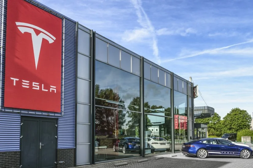 Акции Tesla упали на 6% накануне ежегодного Battery Day