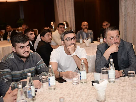 AFFA və PFL-in təşkilatçılığı ilə mətbuat xidməti əməkdaşları üçün seminar keçirilib