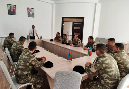 Müstəqillik Günü münasibətilə Azərbaycan Ordusunda silsilə tədbirlər keçirilib