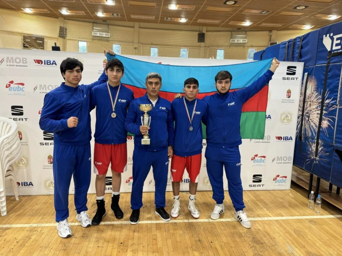 Azerbaijani boxer triumphs at Hungarian tournament