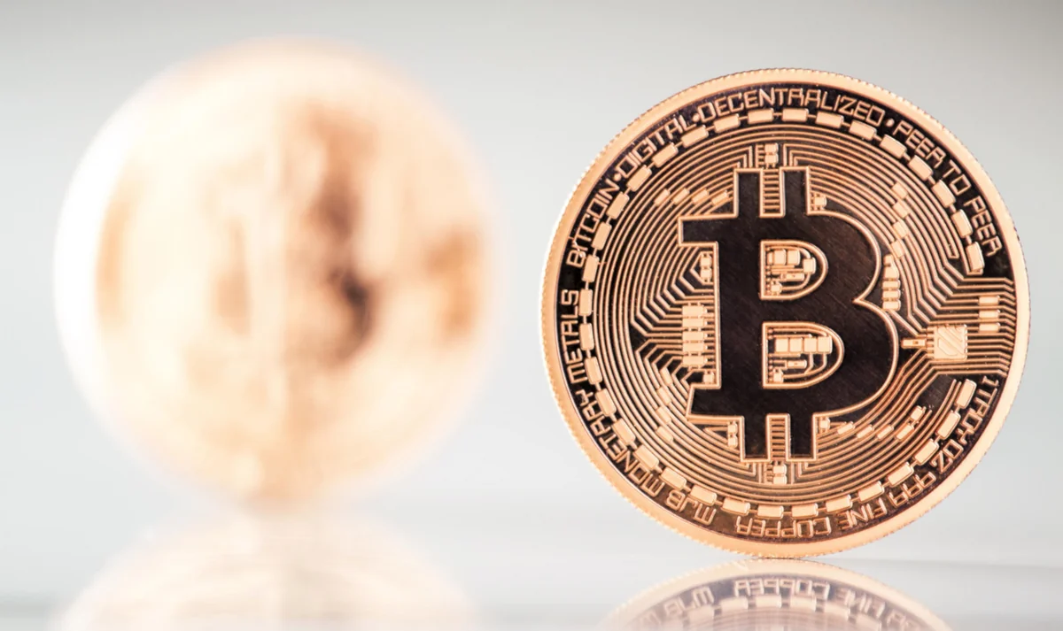 Открыт первый в мире биткоин-банк