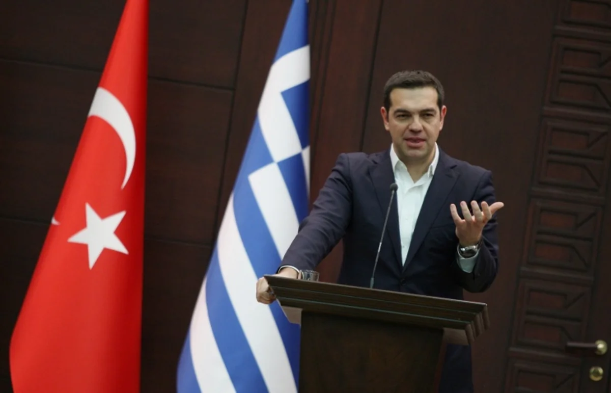 ​Yunanıstanın baş naziri türk hərbi pilotlarını əsəbi adlandırıb