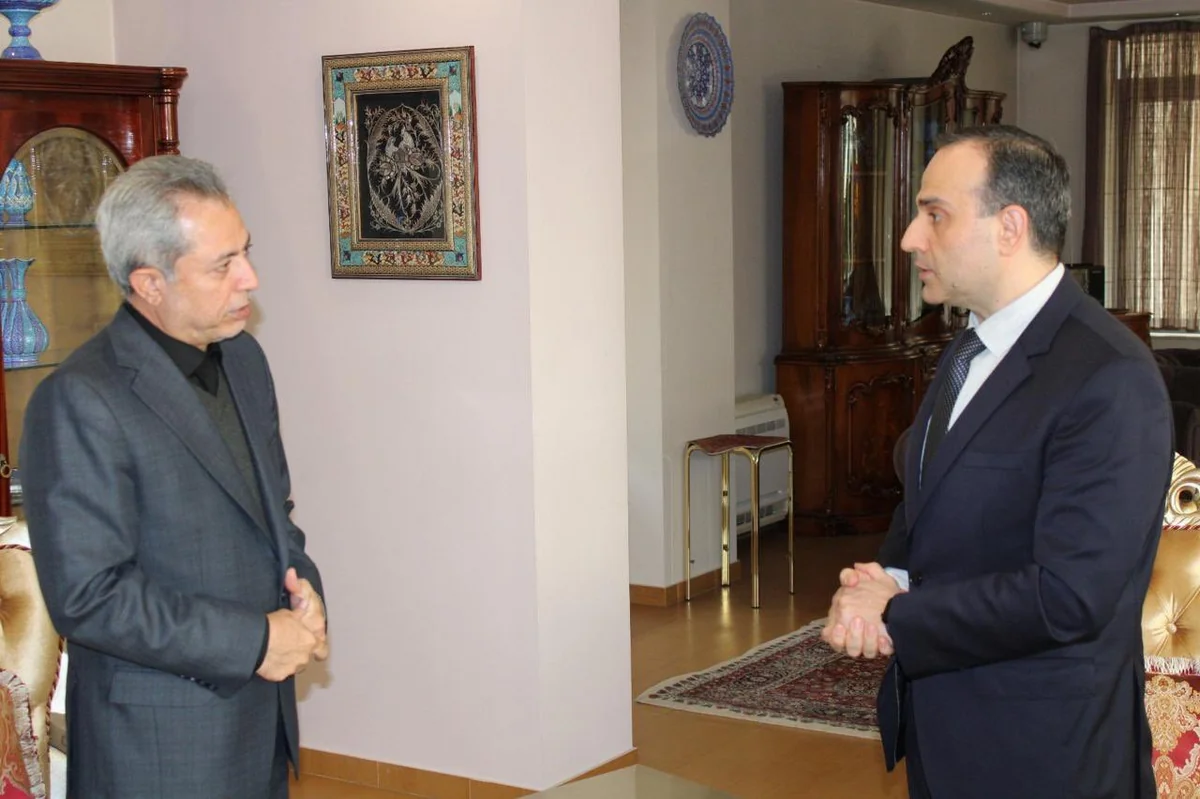 Посол Азербайджана в Болгарии посетил посольство Ирана