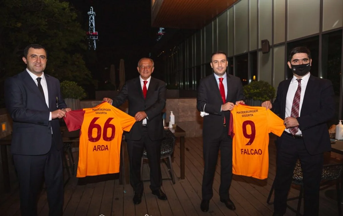 Neftçi və Qalatasaray rəhbərliyi arasında görüş olub