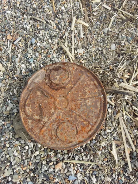 В Агстафе обнаружена противотанковая мина