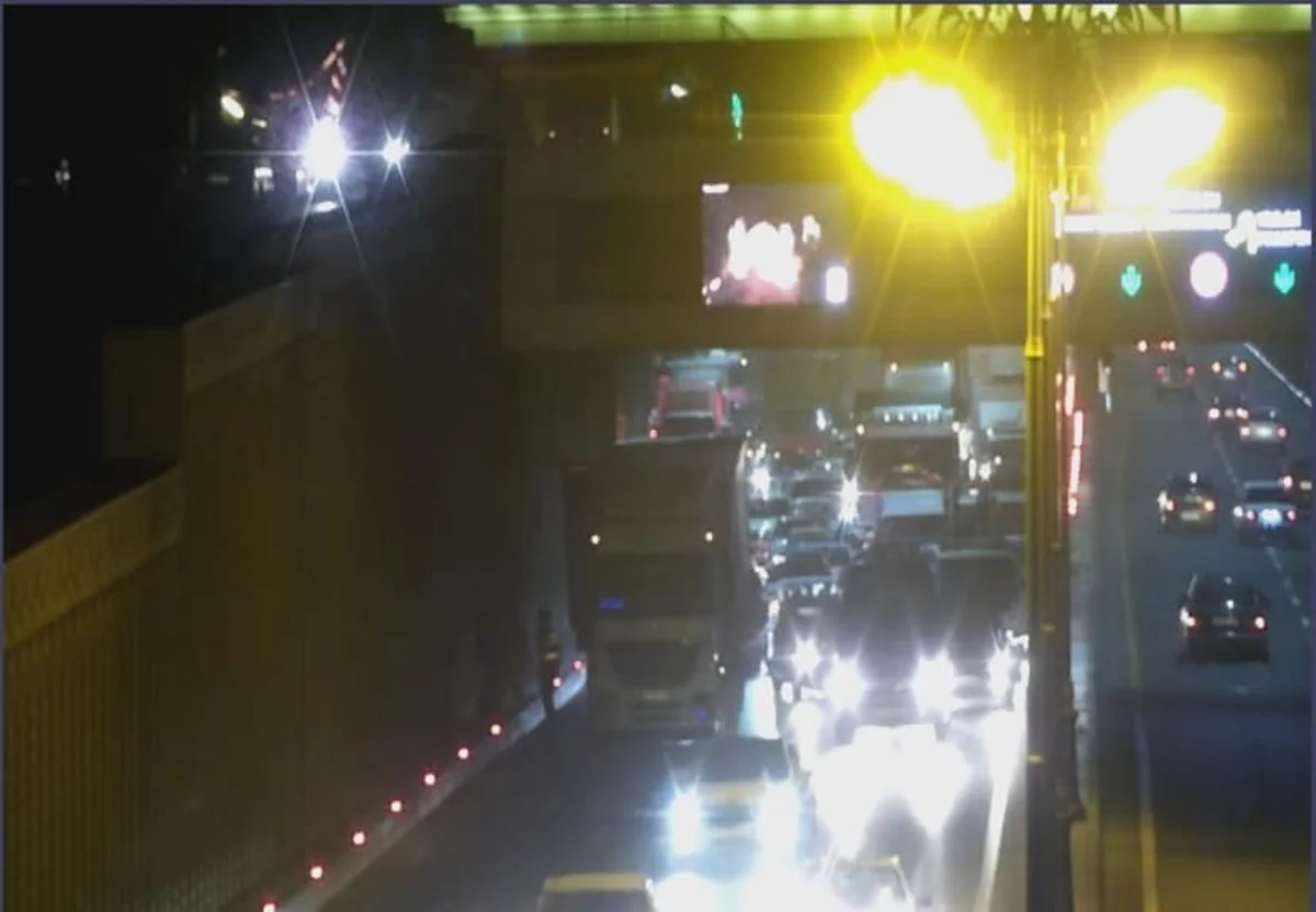 Ziya Bünyadov prospektində sıxlıq yaranıb