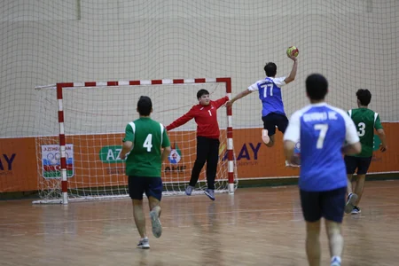 Həndbol üzrə Azərbaycan çempionatında növbəti oyunlar keçirilib
