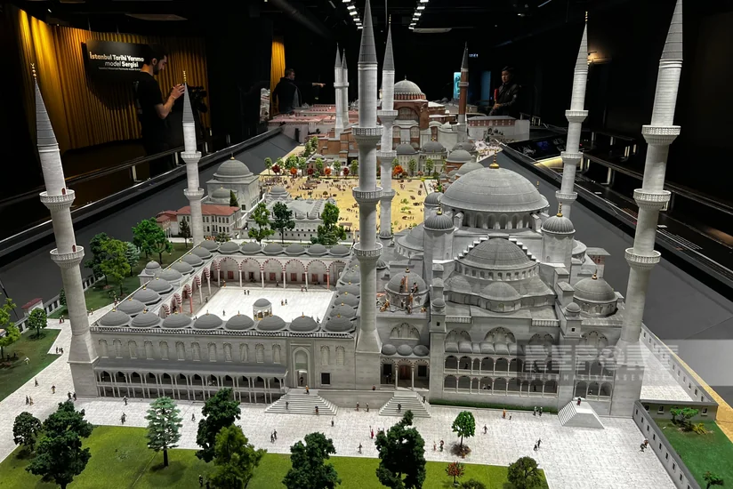 87 dəfə kiçildilmiş şəhər - Osmanlı İmperatorluğuna səyahət - İstanbuldan ikinci REPORTAJ