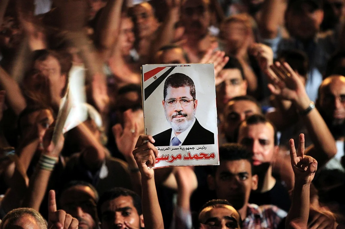 Məhəmməd Mursi vəsiyyətinə əməl edilmədən gizli şəraitdə dəfn olunub