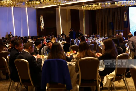 Azərbaycanda innovativ və  ixracyönümlüyü ilə seçilən 14 sahibkar mükafatlandırılıb