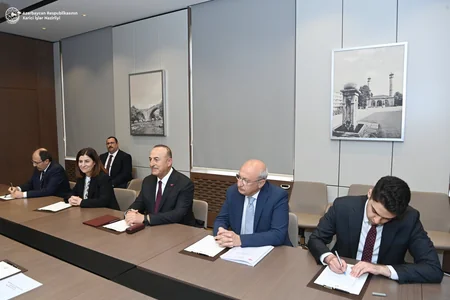 Ceyhun Bayramov: Bölgəmizdən uzaqda yerləşən bir sıra dövlətlərin sülhə hədə törədən birtərəfli mövqeyi narahatlıq doğurur - YENİLƏNİB