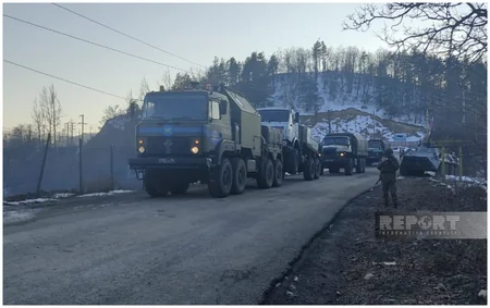 Сегодня по дороге Ханкенди-Лачын беспрепятственно проехали 54 автомобиля миротворцев