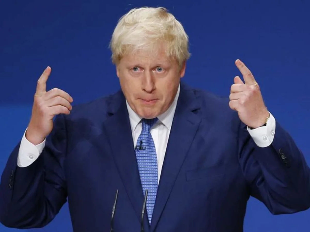 British Foreign Secretary: We refuse to recognize Crimea as part of Russia