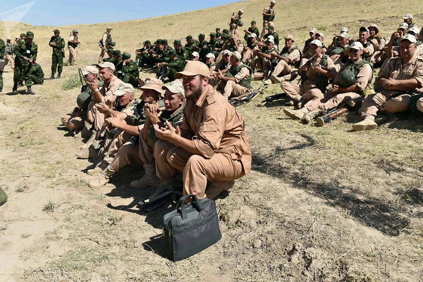 Rusiya hərbçiləri Tacikistanda təlim keçirir
