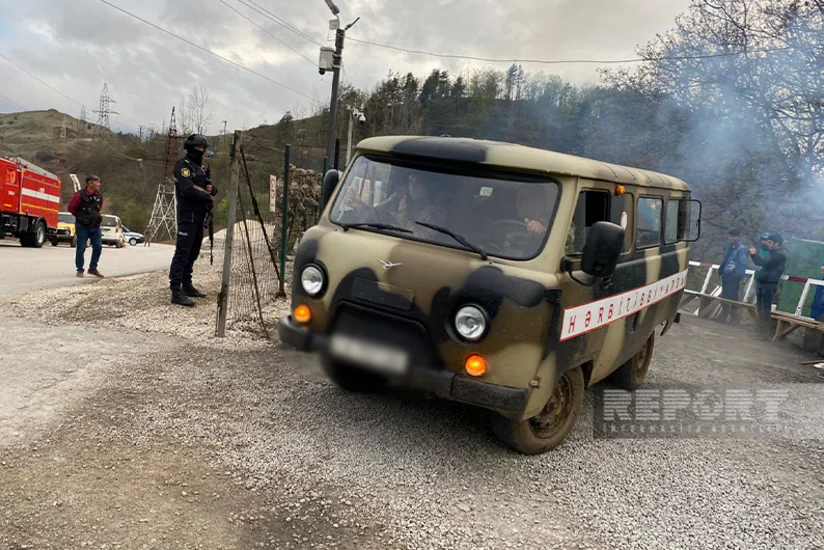 Азербайджанские военные, пострадавшие в результате армянской провокации в Шуше, эвакуированы по Лачынской дороге
