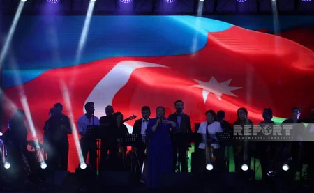 Gəncədə Heydər Əliyevin 100 illik yubileyinə həsr olunmuş konsert keçirilib