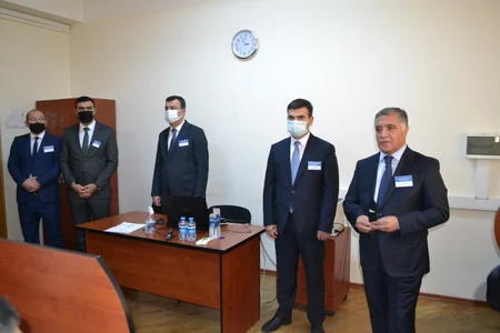 Prokurorluq orqanlarına qəbulla bağlı test imtahanı keçirilib