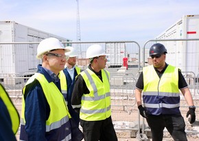 Pərviz Şahbazov Britaniyada Azərbaycanın “yaşıl enerji” potensialını müzakirə edib
