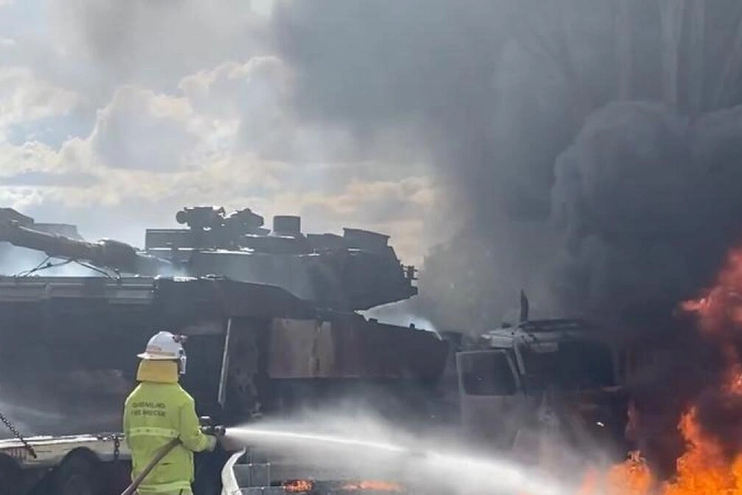 Avstraliyada ABŞ tankı qəza törədib, xəsarət alanlar var